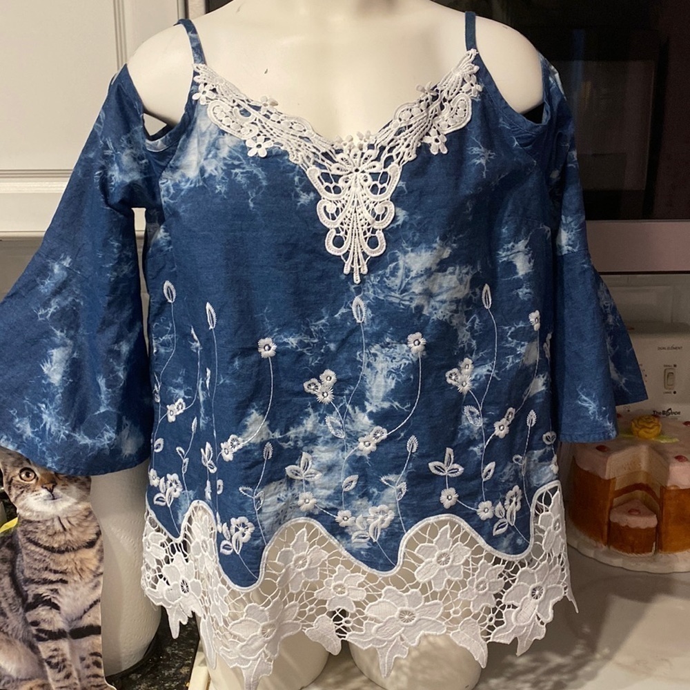 Z womens I-N-C International casual cold shoulder regular size top XL. EUC